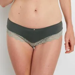 Premiers Prix & Syara Femme | Syara Shorty Microfibre Kaki | RougeGorge